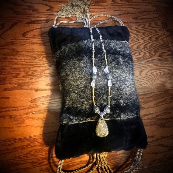 Necklace , Beautiful Large Amber & Gold  24” - Picture 2 of 8